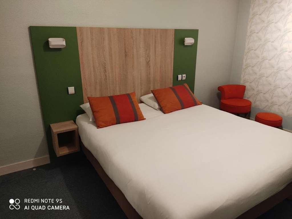 Hotel De Caen Bilik gambar