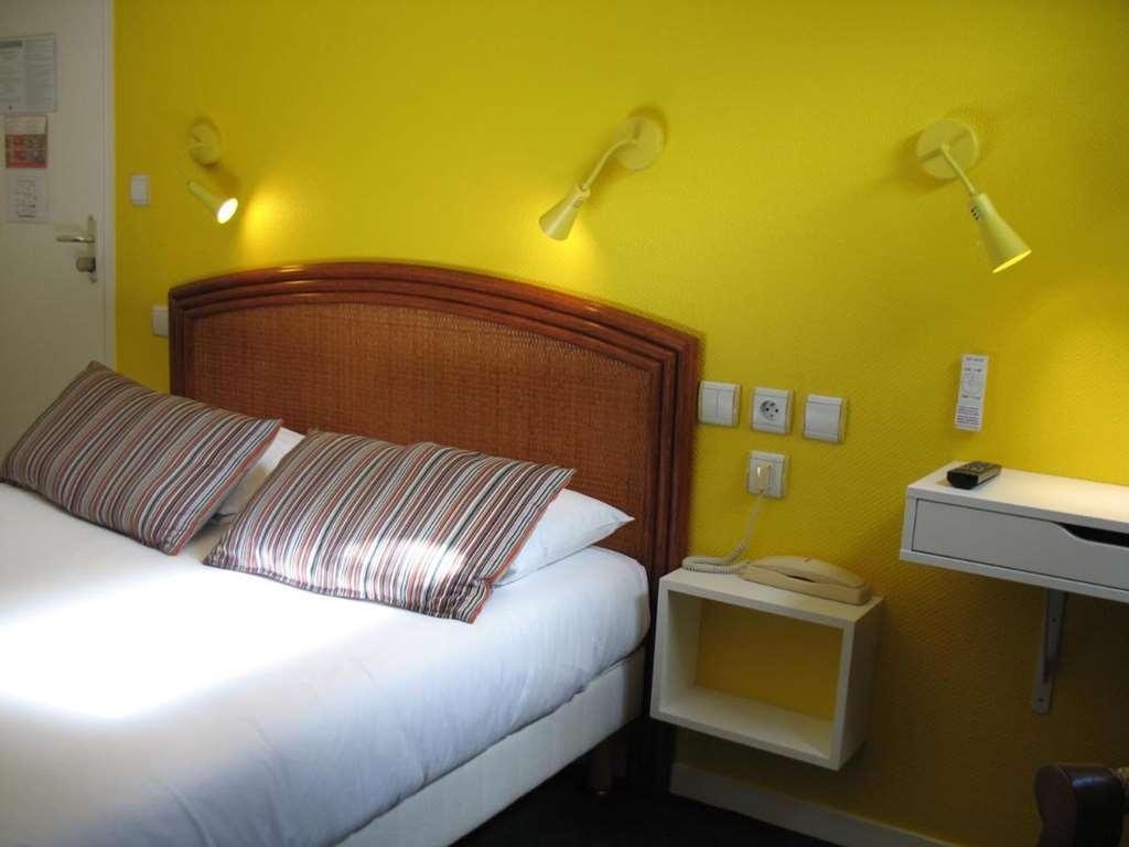 Hotel De Caen Bilik gambar
