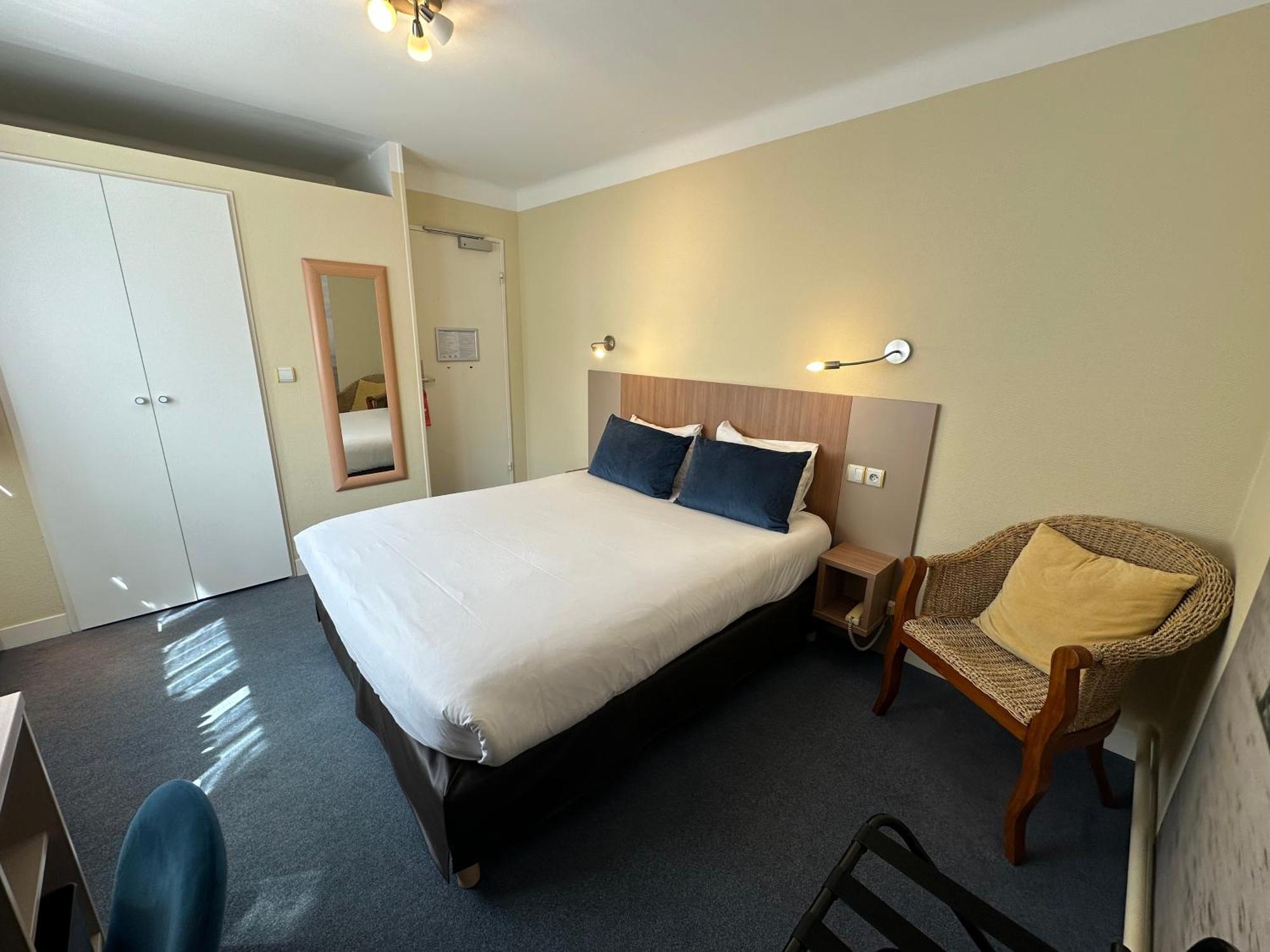 Hotel De Caen Luaran gambar